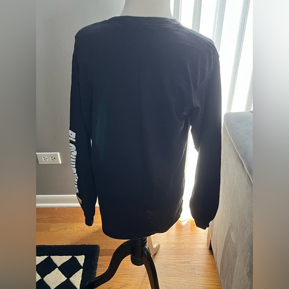 Chicago blackhawks long sleeve shirt.  Cotton & made by majestic.  Size medium - Picture 4 of 8